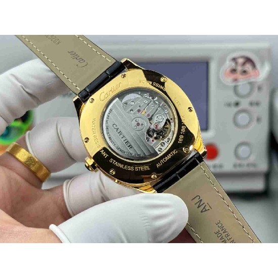 CARTIER    DRIVE DE CA0587