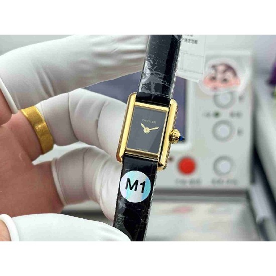 CARTIER     Tank (MiNi)  CA0614