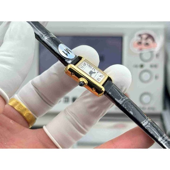 CARTIER     Tank (MiNi)  CA0615