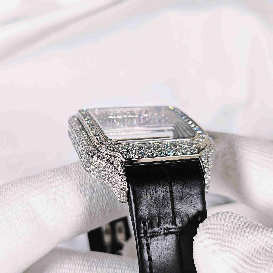 CARTIER     Santos (Moissanite) Watch