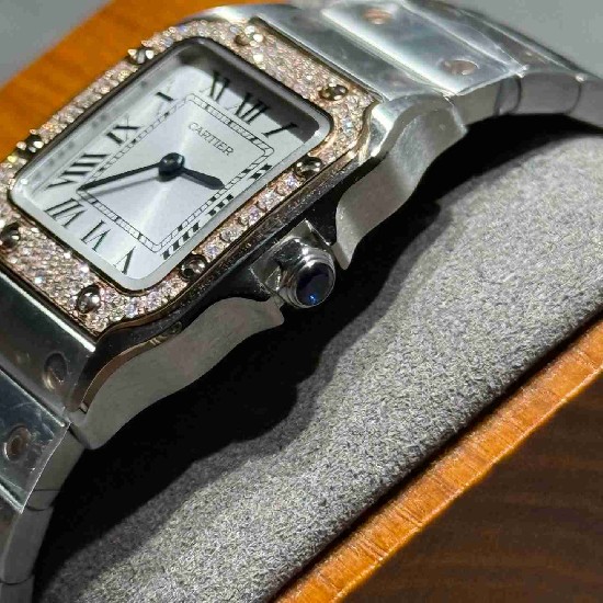 CARTIER     Santos (small) CA0643 (Moissanite)