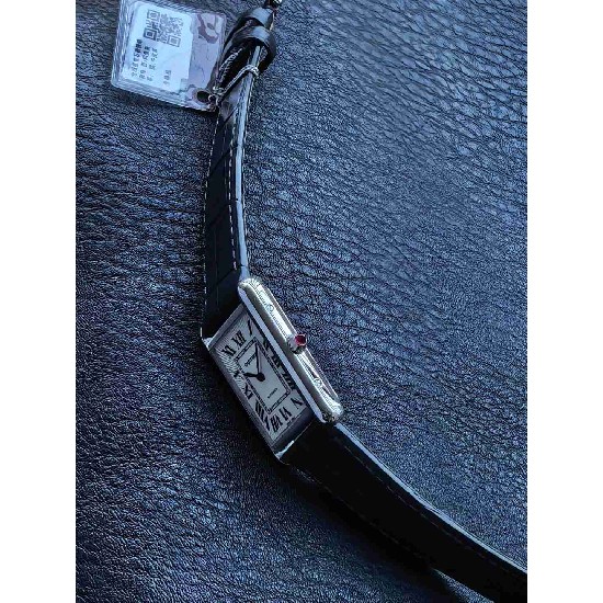CARTIER     New Tank   CA0659 (2026 new)