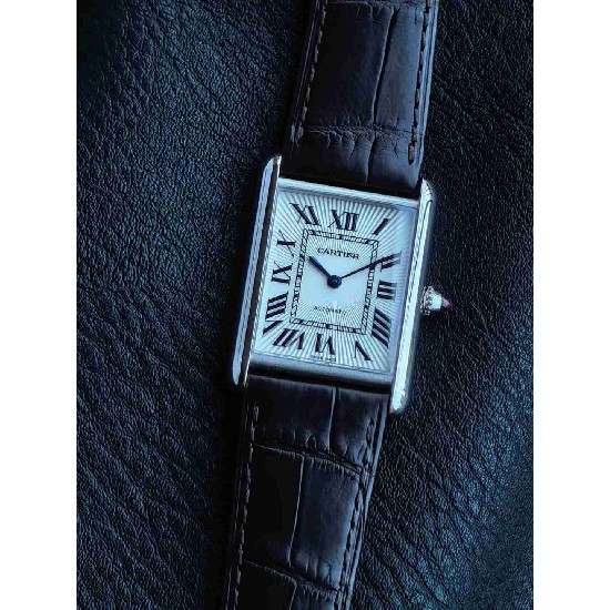 CARTIER     New Tank   CA0660 (2026 new)