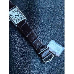 CARTIER     New Tank   CA0660 (2026 new)