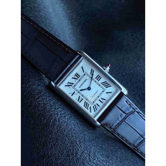 CARTIER     New Tank   CA0660 (2026 new)