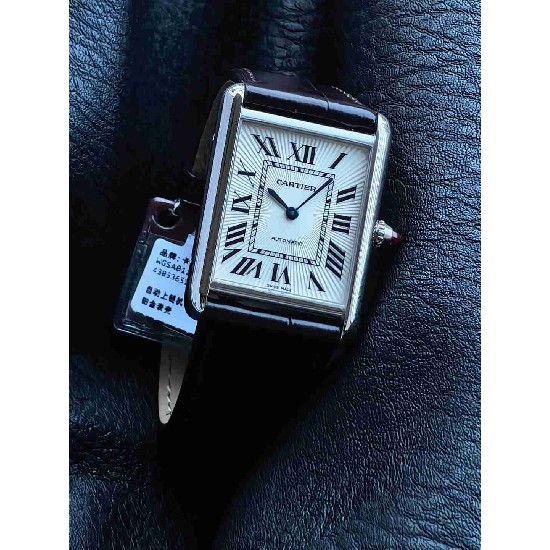 CARTIER     New Tank   CA0660 (2026 new)