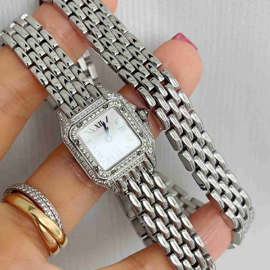 CARTIER    Panthère de  CA0672