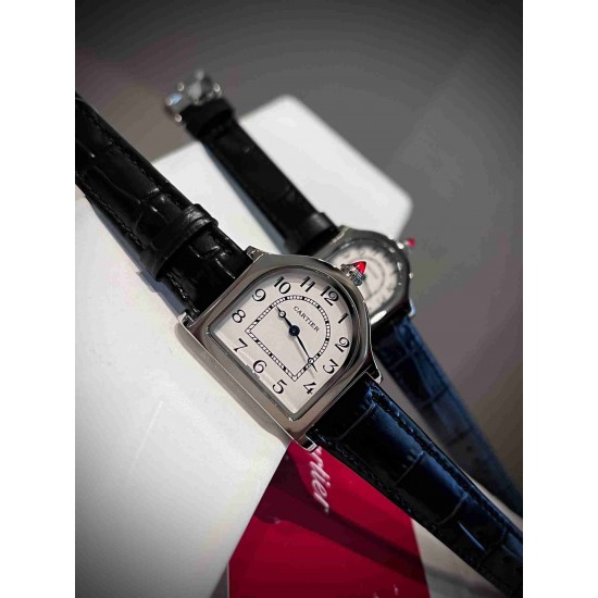 CARTIER      A Cloche CA0703