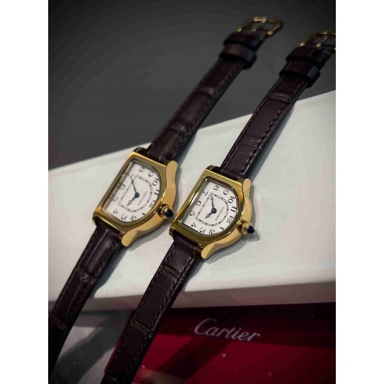CARTIER      A Cloche CA0704