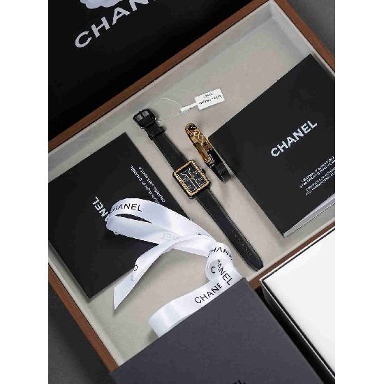 Chanel  Watch CHW0050