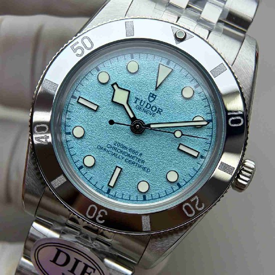 TUDOR  37mm DT0044