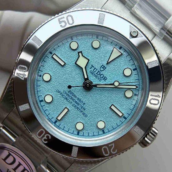 TUDOR  37mm DT0045