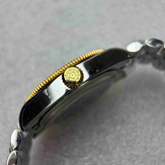 TUDOR  41mm DT0046