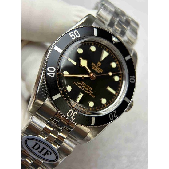 TUDOR  37mm DT0047