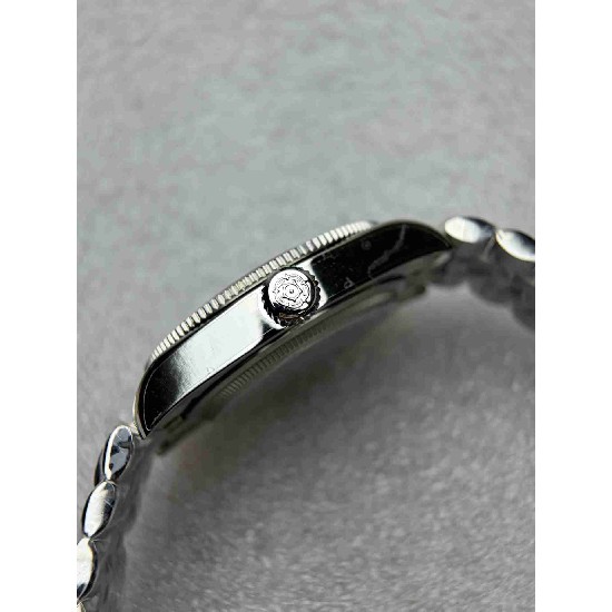 TUDOR  41mm DT0048
