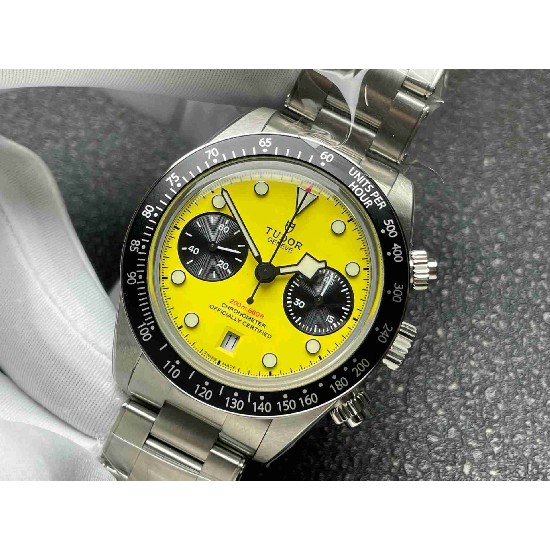 TUDOR  39mm DT0055