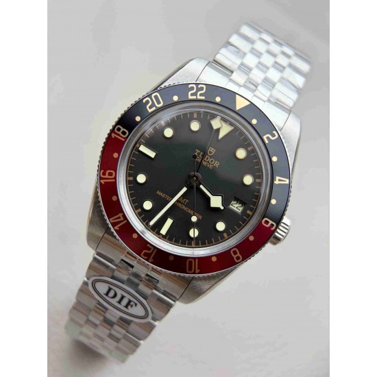 TUDOR  39mm DT0060