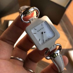 Gucci Watch GUW0026