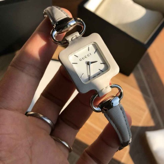 Gucci Watch GUW0026