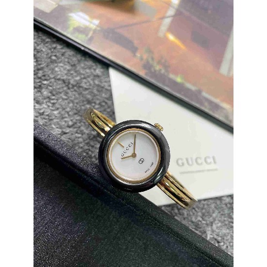 Gucci  Watch GUW0083