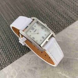 Hermès HEW0002