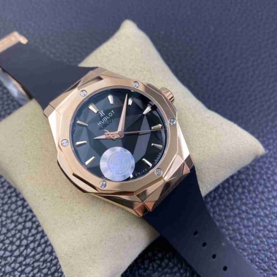 HUBLOT  NEW MODEL HO0134