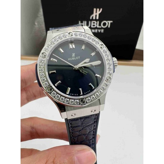 HUBLOT   CLASSIC FUSION(Lady 33mm)HO0256