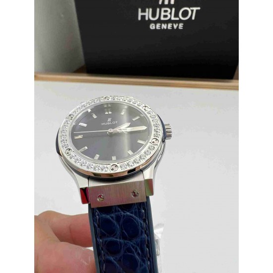 HUBLOT   CLASSIC FUSION(Lady 33mm)HO0256