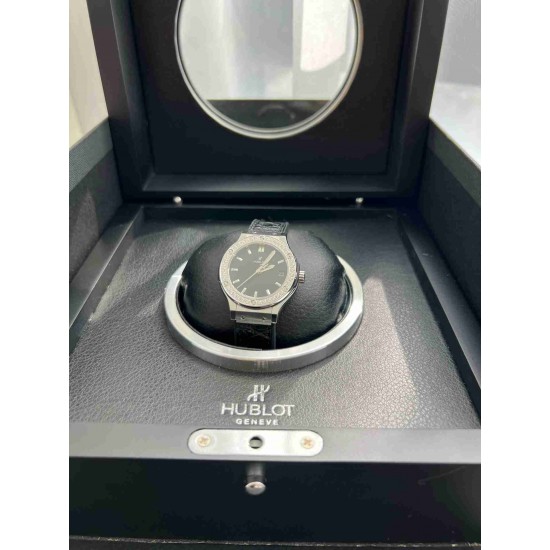 HUBLOT   CLASSIC FUSION(Lady 33mm)HO0257