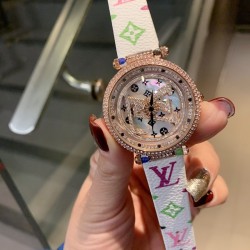 Louis Vuitton LVW0010