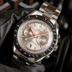 OMEGA   SPEEDMASTER OM0039