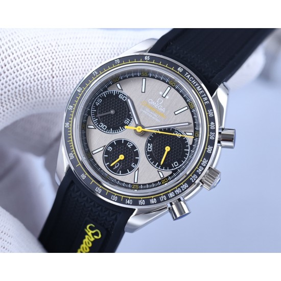 OMEGA   SPEEDMASTER  OM0105