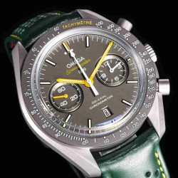 OMEGA   SPEEDMASTER Apollo OM0215