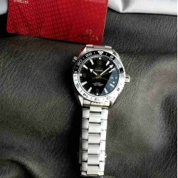 OMEGA    SEAMASTER OM0228