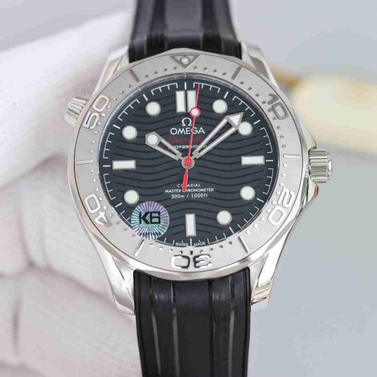 OMEGA   SEAMASTER OM0235