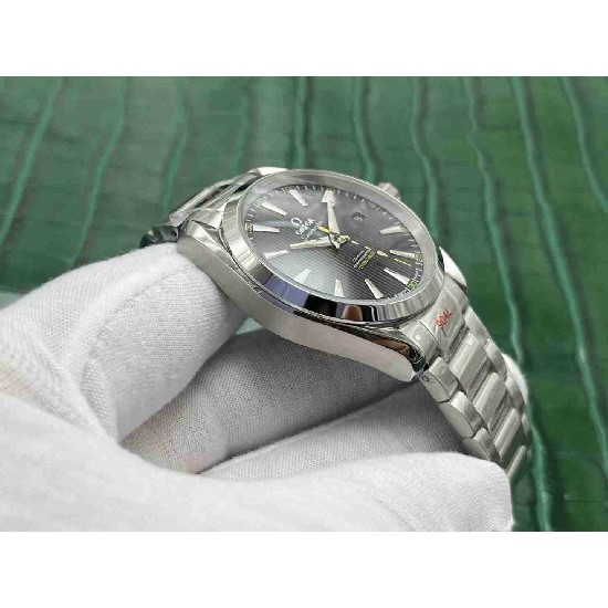 OMEGA    SEAMASTER OM0382