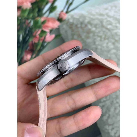 OMEGA    SEAMASTER  OM0387 (ceramic bezel)