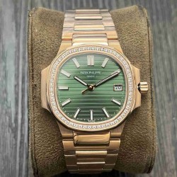 PATEK  PHILIPPE Nautilus Lady 35mm PP0302