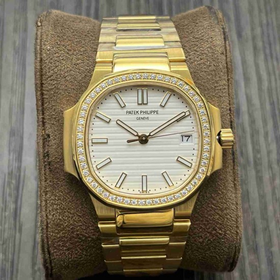 PATEK PHILIPPE Nautilus Lady 35mm PP0305 PATEK PHILIPPE Nautilus Lady 35mm PP0305