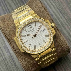 PATEK  PHILIPPE Nautilus Lady 35mm PP0305