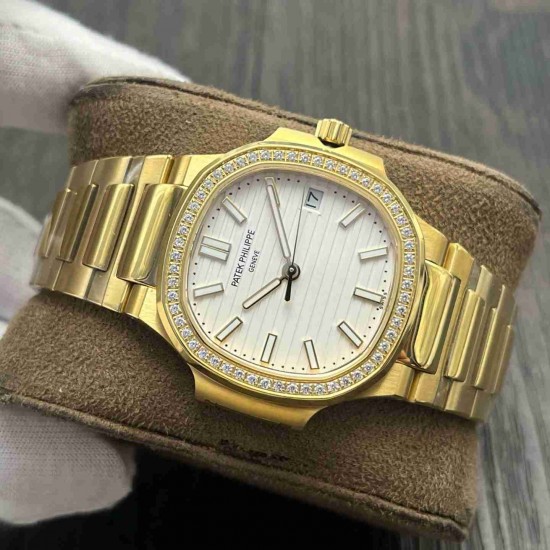 PATEK PHILIPPE Nautilus Lady 35mm PP0305 PATEK PHILIPPE Nautilus Lady 35mm PP0305