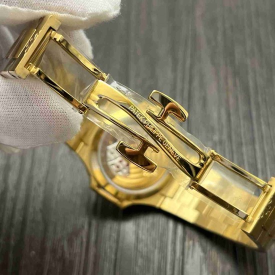 PATEK PHILIPPE Nautilus Lady 35mm PP0305 PATEK PHILIPPE Nautilus Lady 35mm PP0305