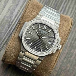 PATEK  PHILIPPE Nautilus Lady 35mm PP0306