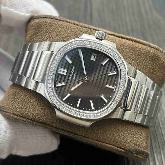 PATEK PHILIPPE Nautilus Lady 35mm PP0306 PATEK PHILIPPE Nautilus Lady 35mm PP0306