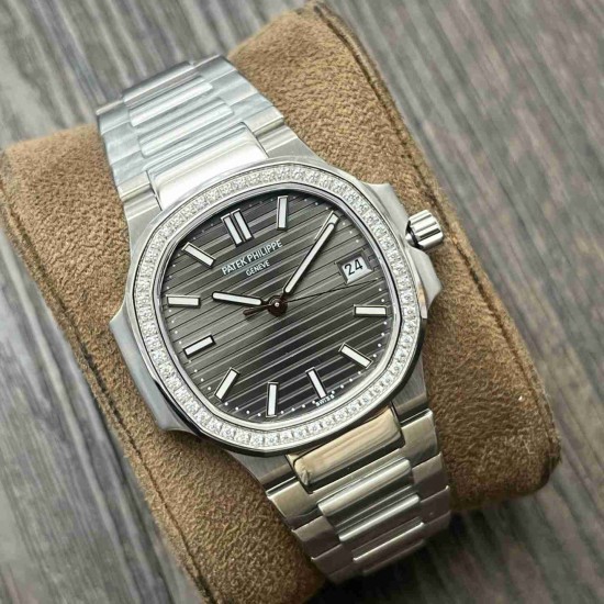 PATEK PHILIPPE Nautilus Lady 35mm PP0306 PATEK PHILIPPE Nautilus Lady 35mm PP0306