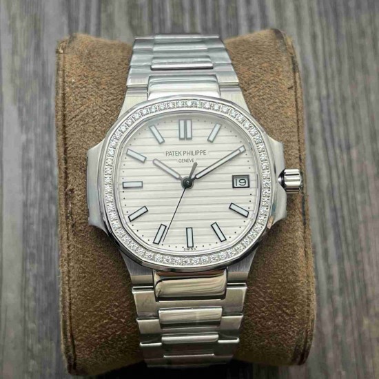PATEK PHILIPPE Nautilus Lady 35mm PP0310 PATEK PHILIPPE Nautilus Lady 35mm PP0310