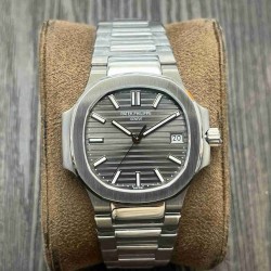 PATEK  PHILIPPE Nautilus Lady 35mm PP0315