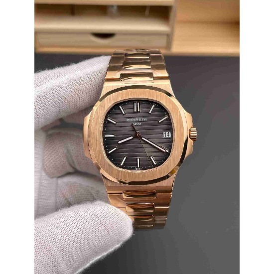 PATEK     PHILIPPE  Nautilus PP0350