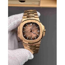 PATEK     PHILIPPE  Nautilus PP0351