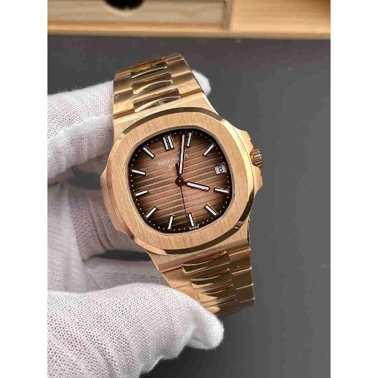 PATEK     PHILIPPE  Nautilus PP0351